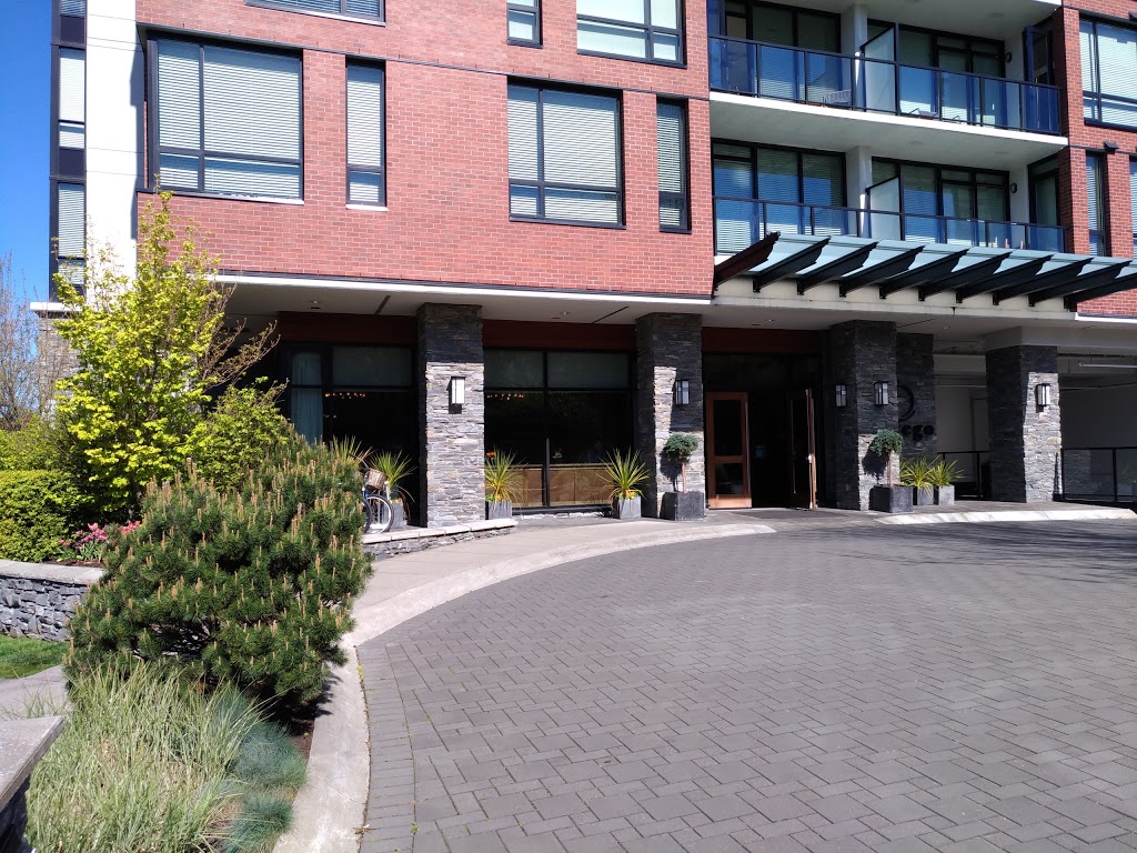 O Cafe and Bistro | 500 Oswego St, Victoria, BC V8V 4Z2, Canada | Phone: (250) 940-7500