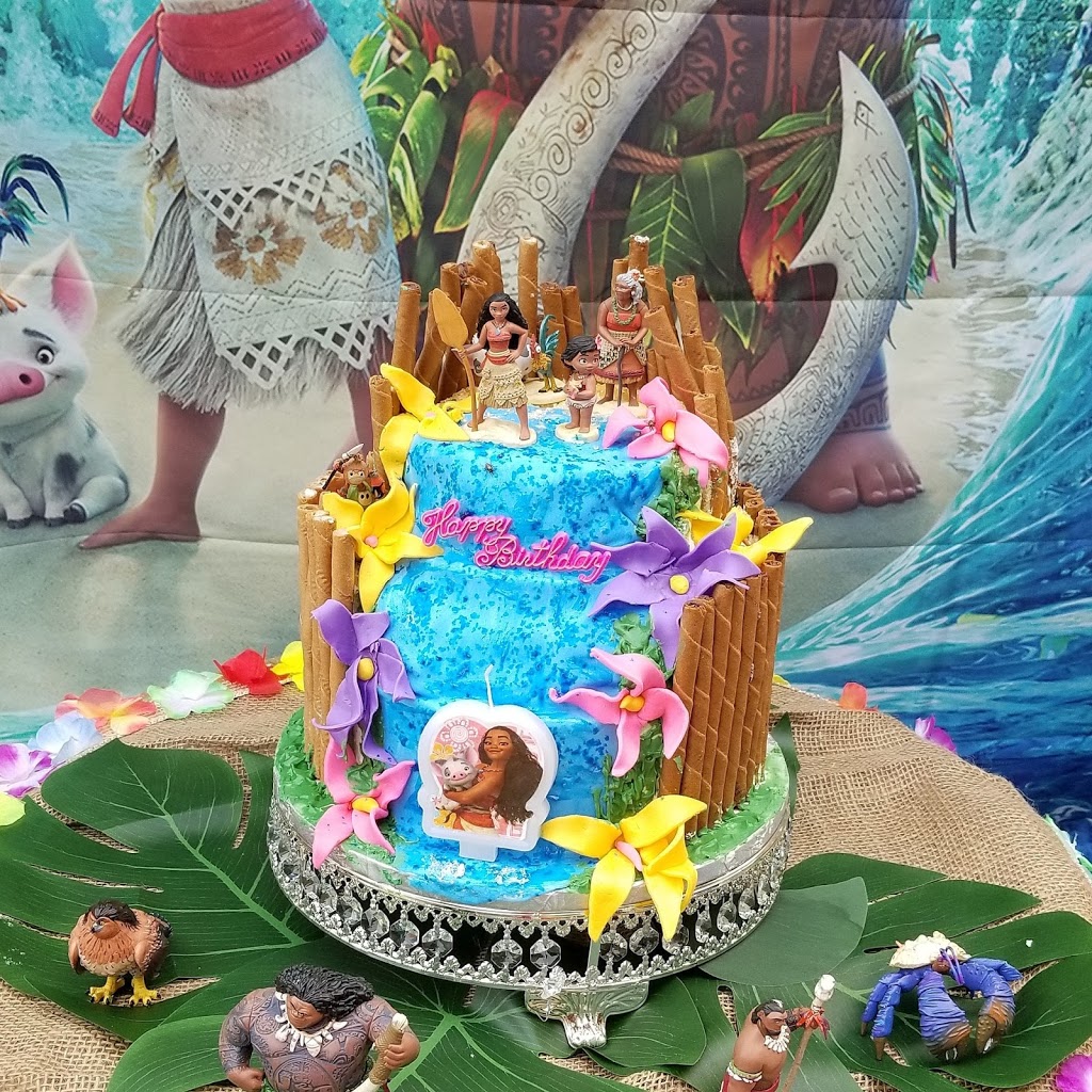 Marie fancy cake creations | 52 Hansen Rd N, Brampton, ON L6V 2J5, Canada | Phone: (647) 773-3843