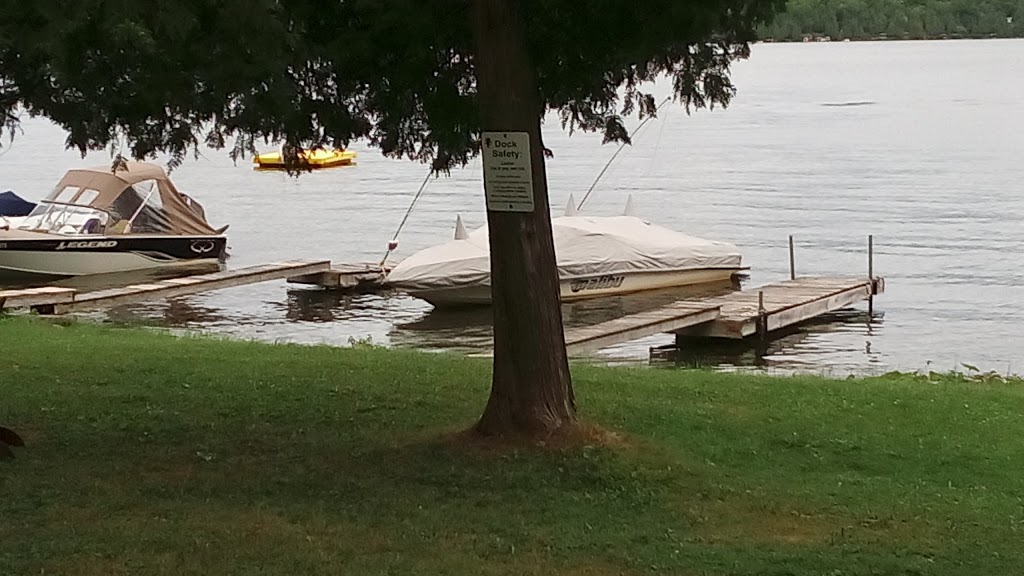Bay View Resort, Seasonal May - Oct | 2969 Pearson Ln, Lakefield, ON K0L 2H0, Canada | Phone: (705) 657-3218