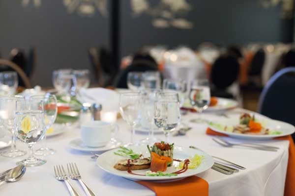 Zeste du Monde Traiteur Verdun Montréal | 5997 Rue de Verdun, Verdun, QC H4H 1M6, Canada | Phone: (514) 600-6488