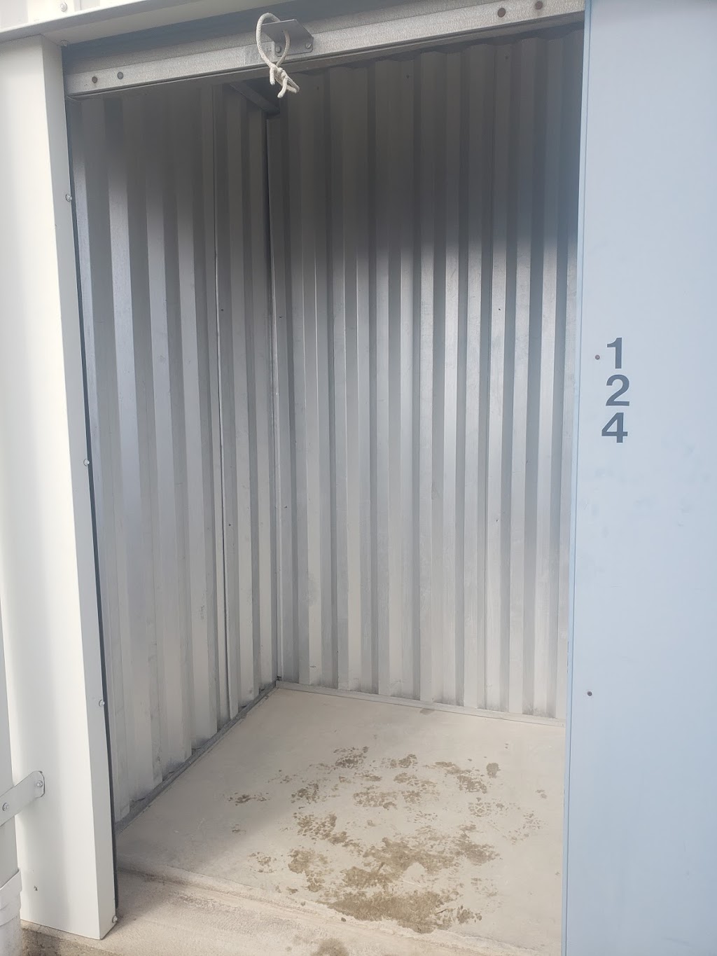 Halls Lockport NY Self Storage | 616 West Ave # 101, Lockport, NY 14094, USA | Phone: (716) 433-0381