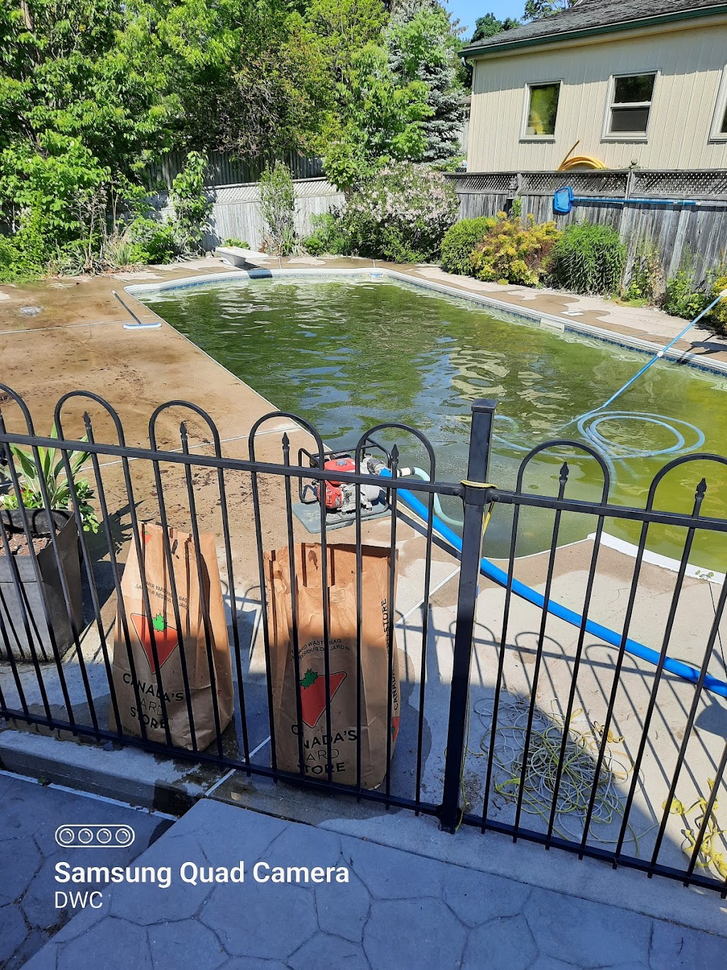 Dennis Pool & Spa Service | 602 Durham Crescent #27, Woodstock, ON N4S 5X3, Canada | Phone: (519) 536-3945