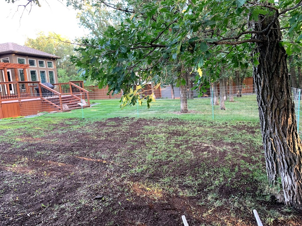 Superior Lawn Management | Box 4342, 3 Procure Bay, Stonewall, MB R0C 2Z0, Canada | Phone: (204) 782-1792