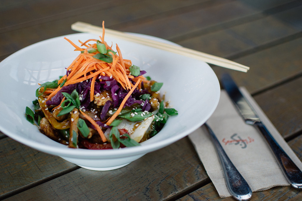 Sammy Js Grill & Bar Langley | 19925, 101 Willowbrook Dr #101, Langley City, BC V2Y 1A7, Canada | Phone: (604) 514-0224