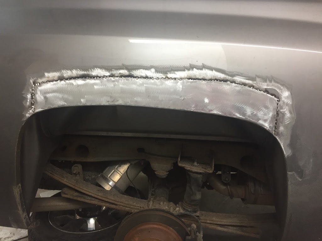 Canadian Auto Repairs | 3850 19 St NE #6, Calgary, AB T2E 6V2, Canada | Phone: (403) 219-3312