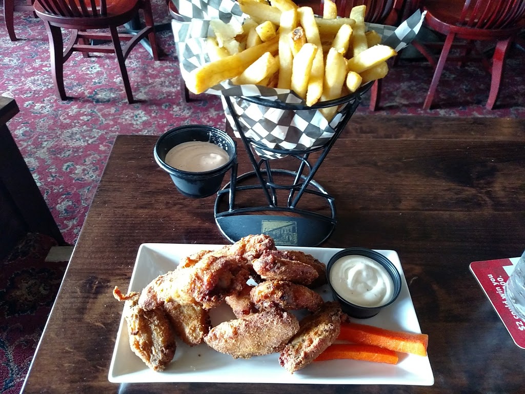 Rustys Neighbourhood Pub | 17770 56 Ave, Surrey, BC V3S 1K4, Canada | Phone: (604) 574-5512