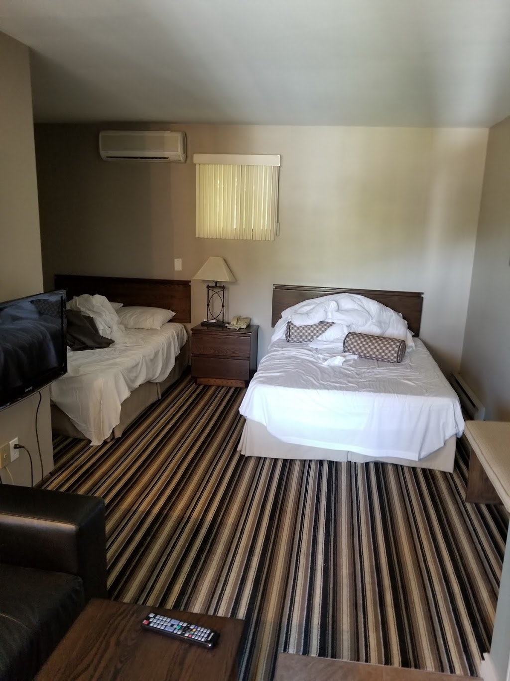 The hotel complex 60 | 600 Chemin des Frênes, Piedmont, QC J0R 1K0, Canada | Phone: (514) 856-7810