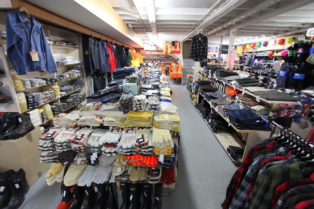 Magasin Raymond Gilbert | 422 QC-138, Saint-Augustin-de-Desmaures, QC G3A 2S7, Canada | Phone: (418) 878-2930