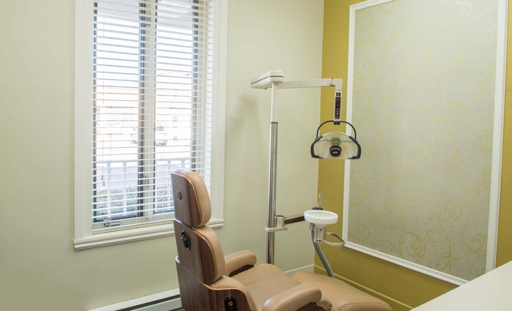 Boudreau Miller Denturologistes - Chomedey | 3994 Boulevard Saint-Martin O, Laval, QC H7T 1B8, Canada | Phone: (450) 682-1030