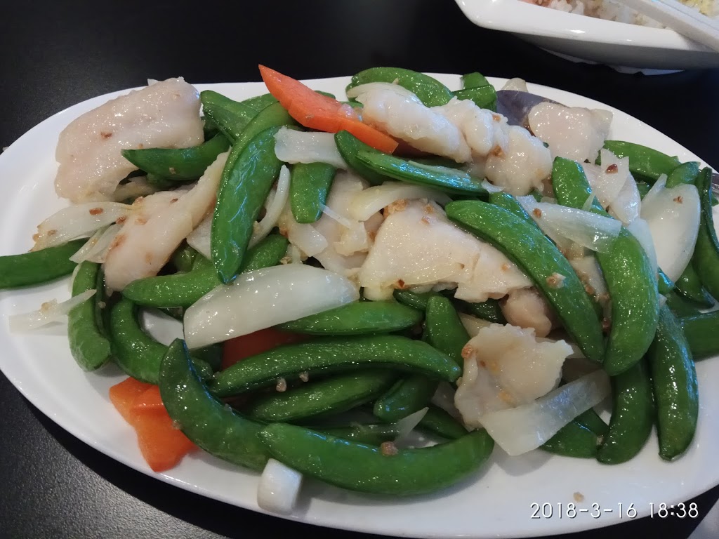 Signature Palace Restaurant | 1919 Sirocco Dr SW, Calgary, AB T3H 2Y3, Canada | Phone: (403) 246-8883