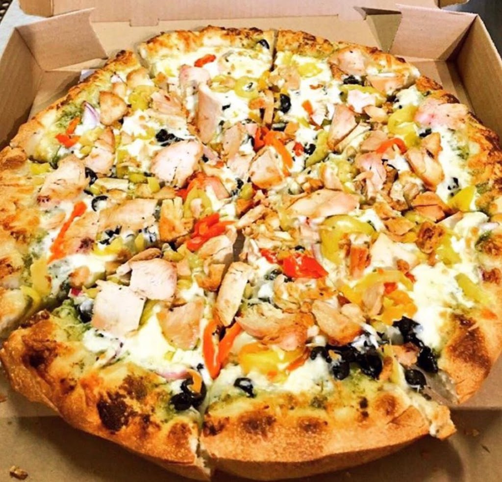 Milano Pizzeria | 5516 Osgoode Main St, Osgoode, ON K0A 2W0, Canada | Phone: (613) 826-3333