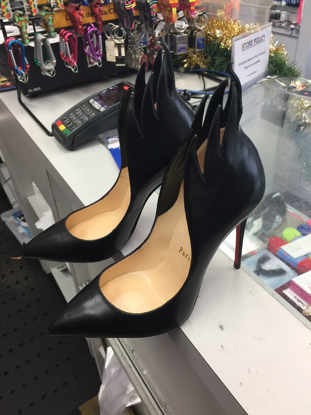 Sole Perfection Shoe Repair | 1460 Major MacKenzie Dr W unit n1, Maple, ON L6A 4H6, Canada | Phone: (905) 832-9545