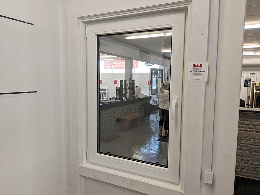 Dans Discount Windows & Doors | 199 Victoria St S, Kitchener, ON N2G 2C1, Canada | Phone: (519) 579-1994