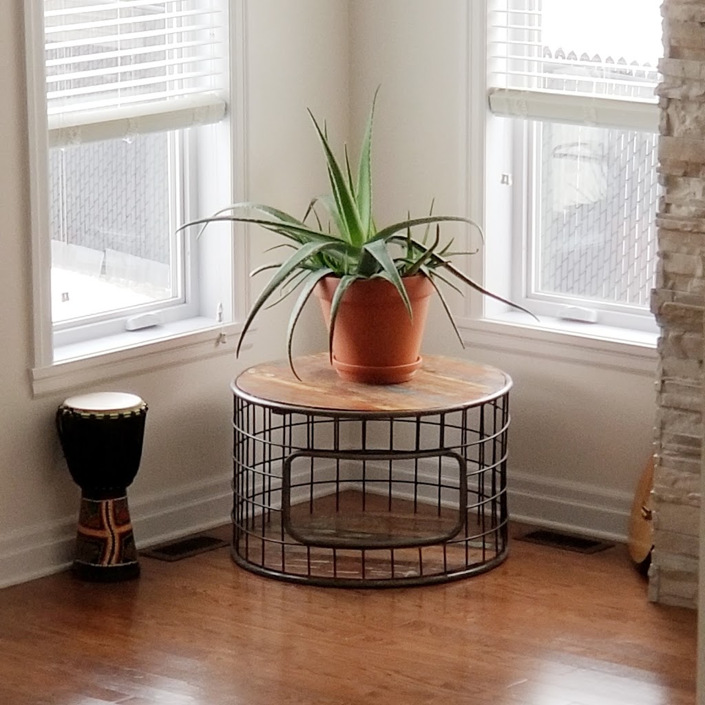 Meubles Industriel Vindus Furniture | 1027 Rue Pierre-Dupuy, Longueuil, QC J4K 1A1, Canada | Phone: (514) 616-6780