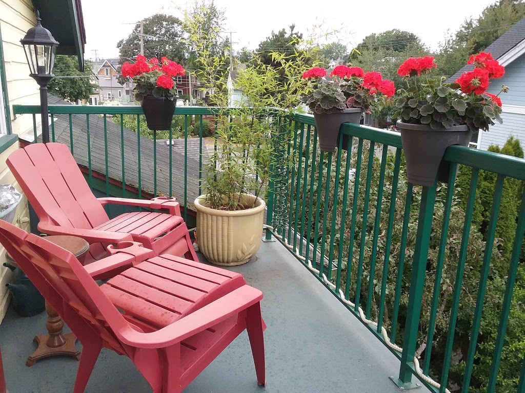 Clairs Bed & Breakfast by Elevate Rooms | 4919 48 Ave & Bridge St, Delta, BC V4K 1V4, Canada | Phone: (604) 940-8867