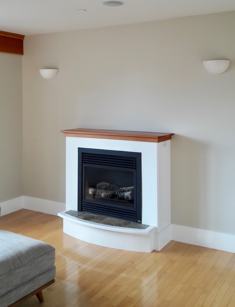 The Crown Custom Painting | 1269 Filmer Rd, Victoria, BC V8P 1W5, Canada | Phone: (250) 882-2869