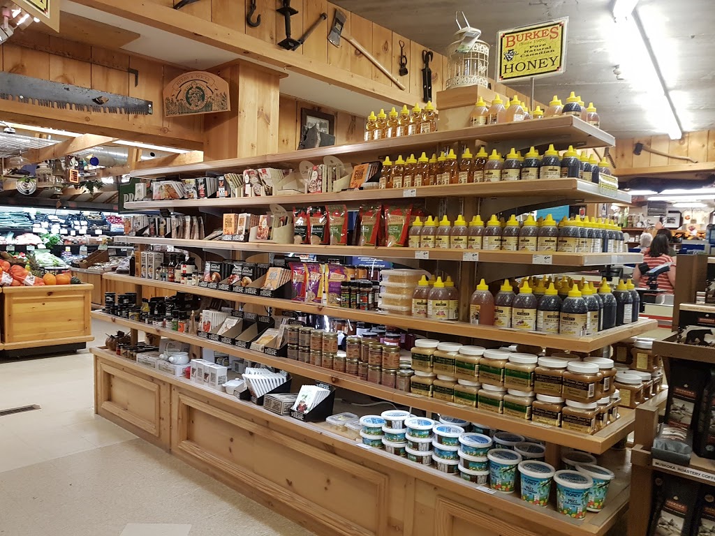 Robinsons General Store | 1061 Main St, Dorset, ON P0A 1E0, Canada | Phone: (705) 766-2415