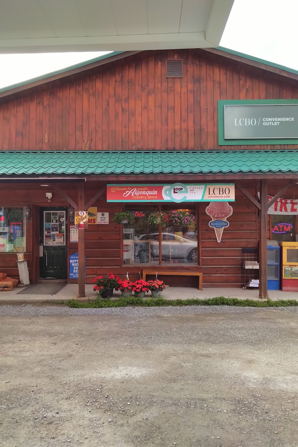 South Algonquin Country Store | cafe | 3895 Loop Rd, Harcourt, ON K0L 1X0, Canada | 7054483788 OR +1 705-448-3788