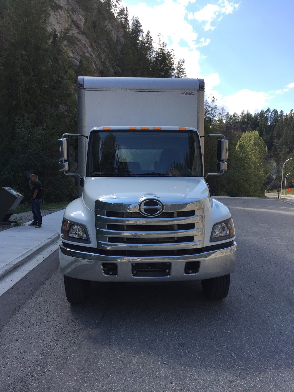 My Truck 4 Hire Ltd | 403 Queen Charlotte Dr SE, Calgary, AB T2J 4H1, Canada | Phone: (403) 483-4262
