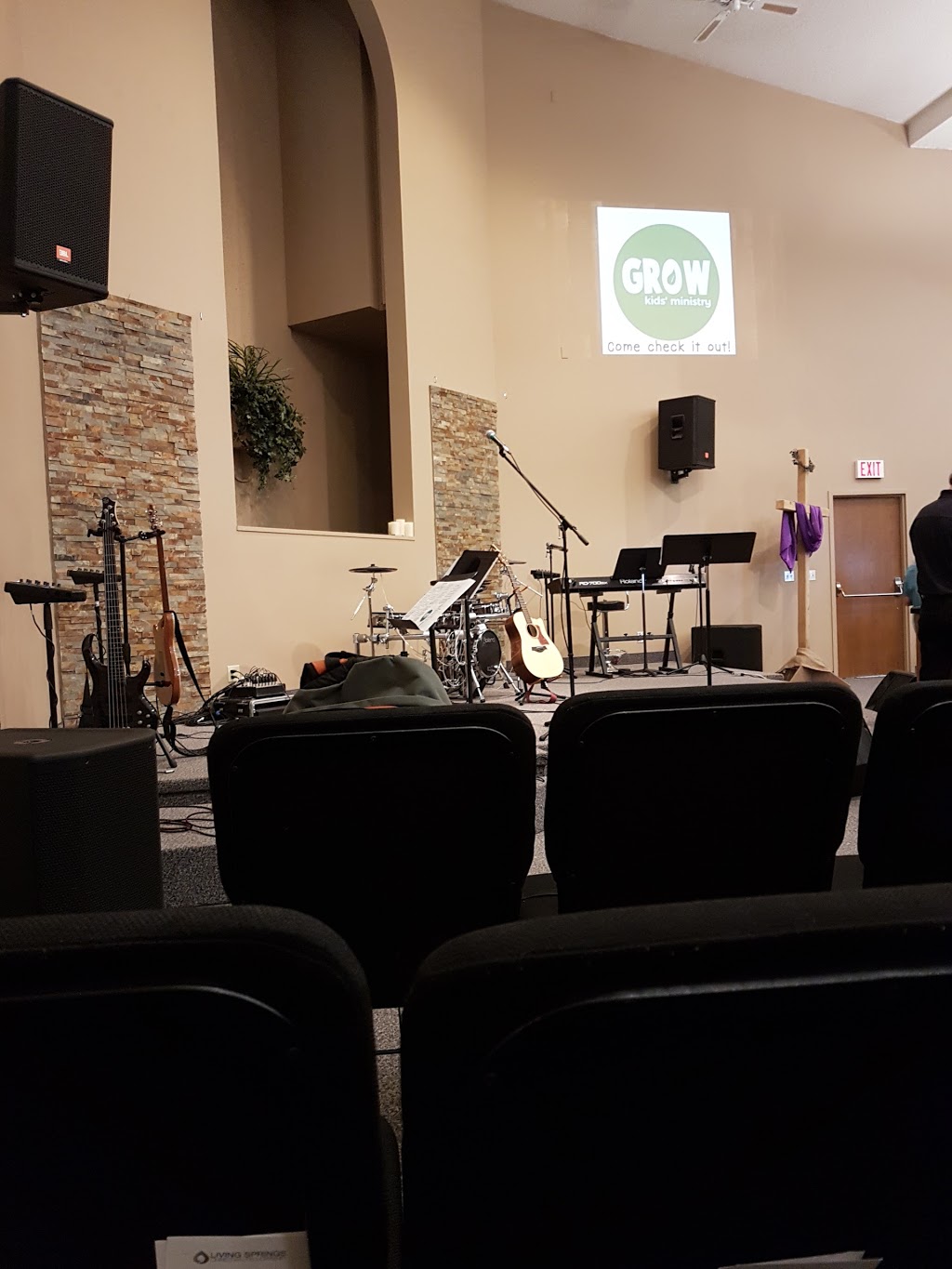 Living Springs Christian Fellowship | 2304 Yankee Valley Boulevard Southwest, Airdrie, AB T4B 0R7, Canada | Phone: (403) 948-7724