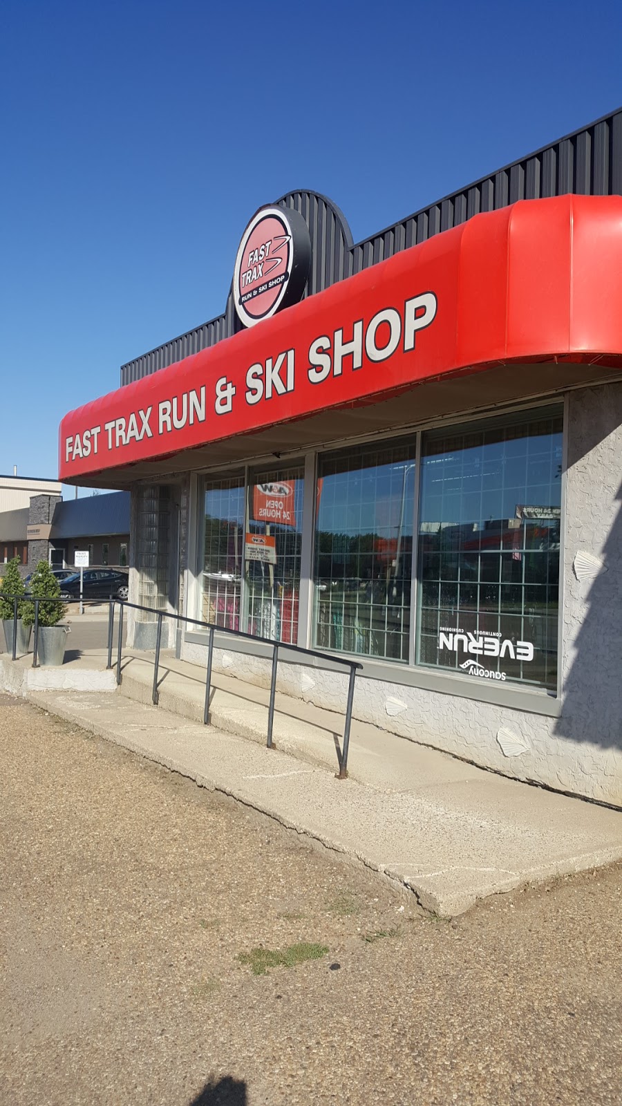 Fast Trax Run & X-Country Ski Shop | 7326 101 Ave NW, Edmonton, AB T6A 0J2, Canada | Phone: (780) 469-9292