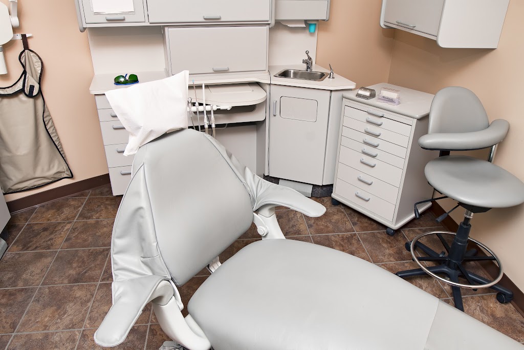 Wellspring Dental Deep River | 8 Champlain St, Deep River, ON K0J 1P0, Canada | Phone: (613) 584-2768