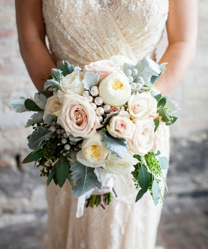 Petals of Love | 1258 Talbot St, St Thomas, ON N5P 1G9, Canada | Phone: (519) 637-5777