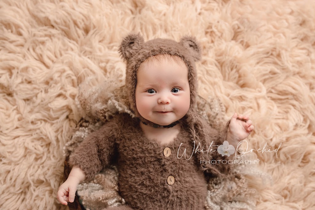 White Orchid Photography | 21 Tanglewood Dr, Binbrook, ON L0R 1C0, Canada | Phone: (905) 512-4760