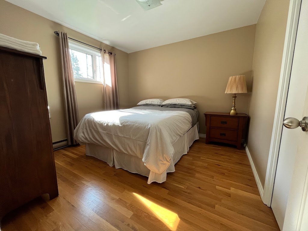 Shorecrest Cabin | Shorecrest Dr, Lac du Bonnet, MB R0E 1A0, Canada | Phone: (204) 510-5302