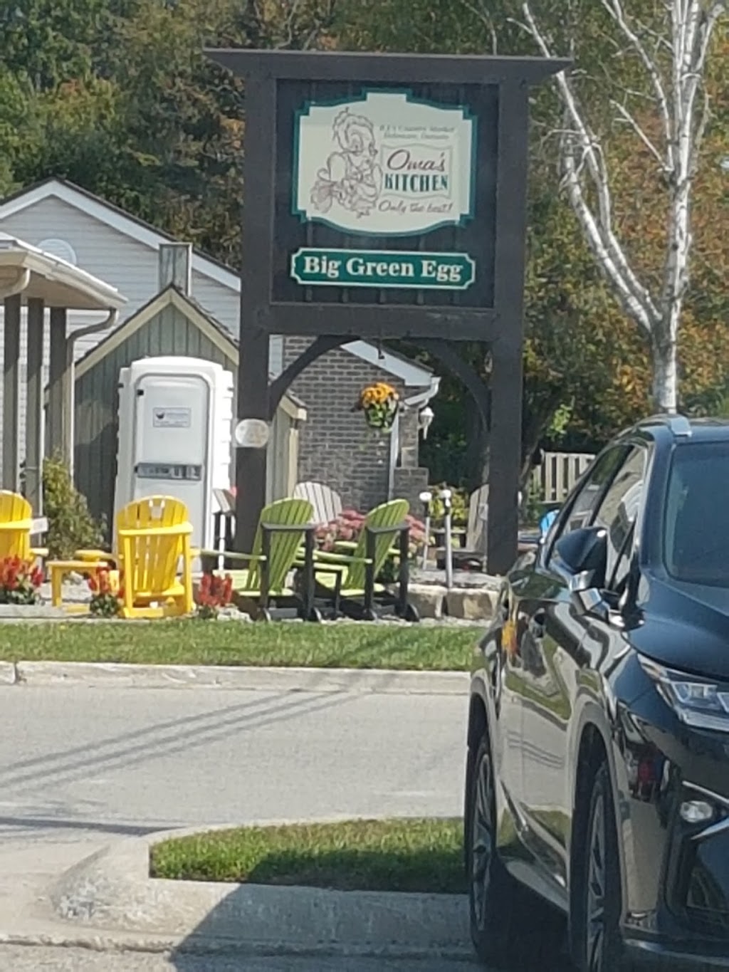 Little Beaver Variety | 11548 Longwoods Rd, Delaware, ON N0L 1E0, Canada | Phone: (519) 652-0977