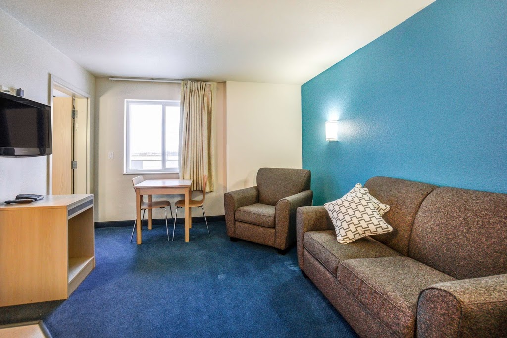 Motel 6 Stony Plain | 66 Boulder Blvd, Stony Plain, AB T7Z 1V7, Canada | Phone: (780) 968-5123