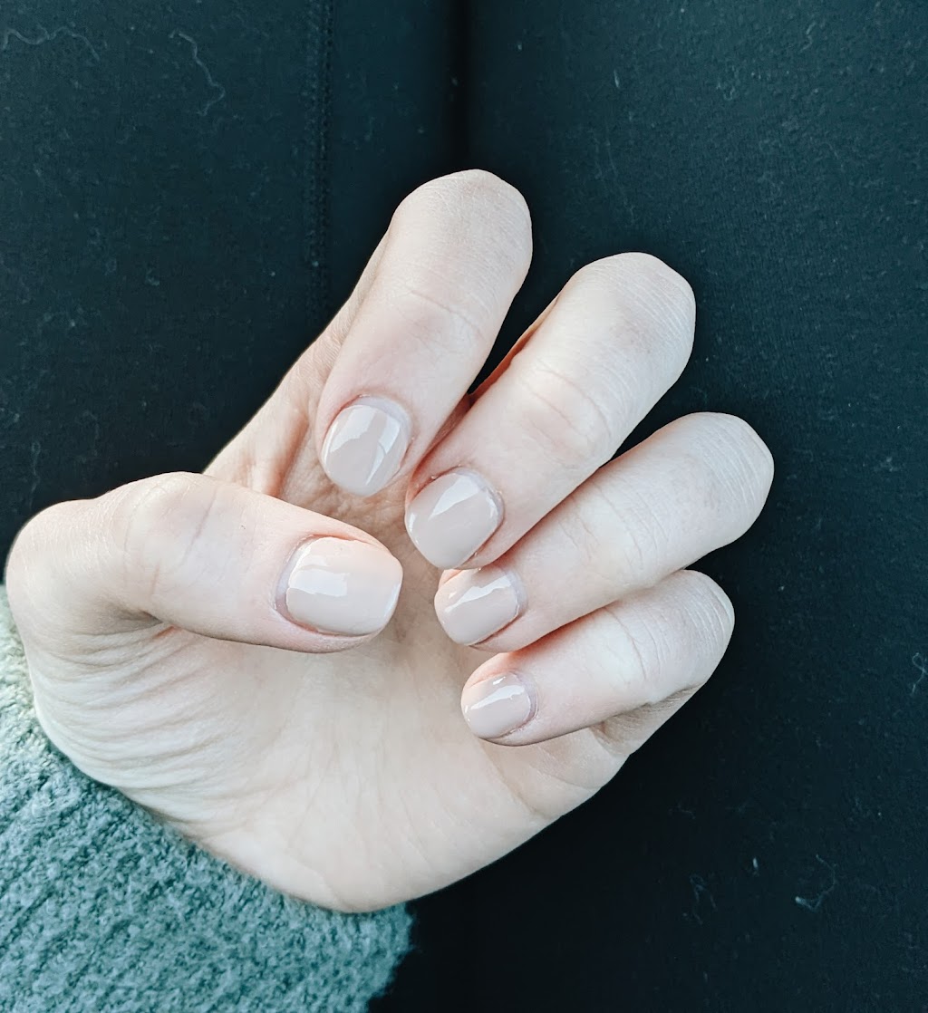 LAmour Nails | 900 Maple Ave, Burlington, ON L7S 2J8, Canada | Phone: (905) 333-7101