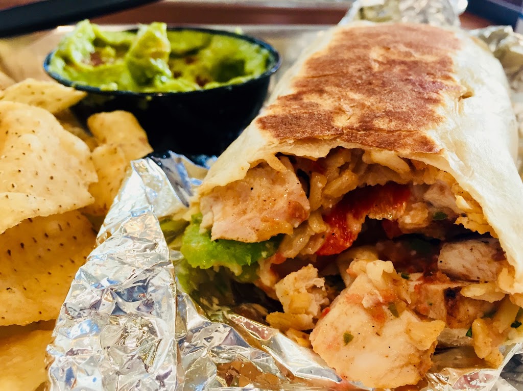 Mucho Burrito Fresh Mexican Grill | 3830 Boulevard Cote Vertu Ouest #120, Saint-Laurent, QC H4R 1P8, Canada | Phone: (438) 795-3573