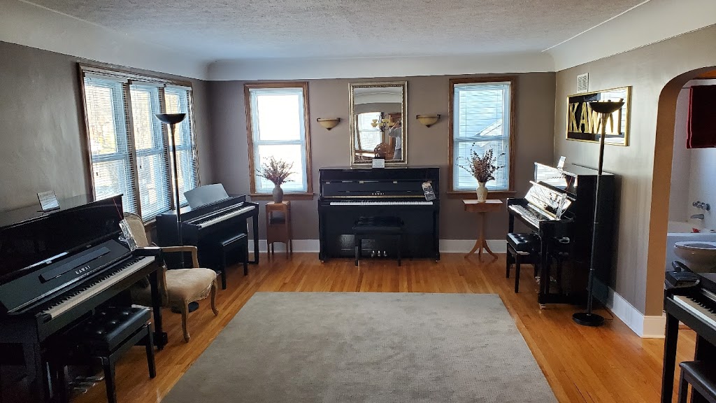 Colebrook Pianos | 82 Alexandra Ave, Chatham, ON N7M 1Y1, Canada | Phone: (519) 401-7058