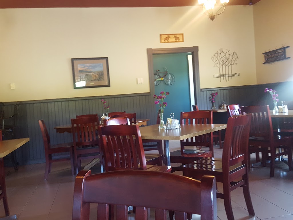 Hooked N Cooked | 208 Main St, Blackville, NB E9B 1S8, Canada | Phone: (506) 843-3474