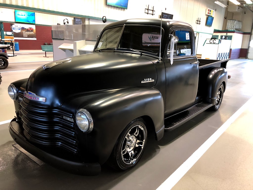 Wallace Automobiles | 460 McArthur Ave., Ottawa, ON K1K 1G4, Canada | Phone: (613) 746-9646