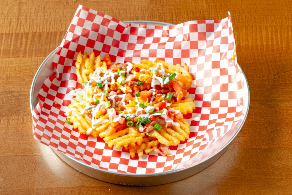 Mummas Burritos Hamilton | 700 Queenston Rd Unit#8, Hamilton, ON L8G 1A3, Canada | Phone: (905) 578-5757