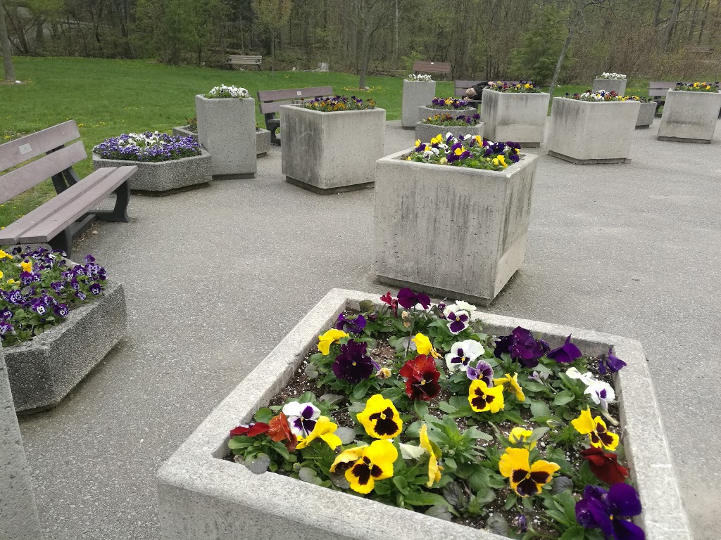 Edwards Gardens | 755 Lawrence Ave E, North York, ON M3C 1P2, Canada | Phone: (416) 392-8188