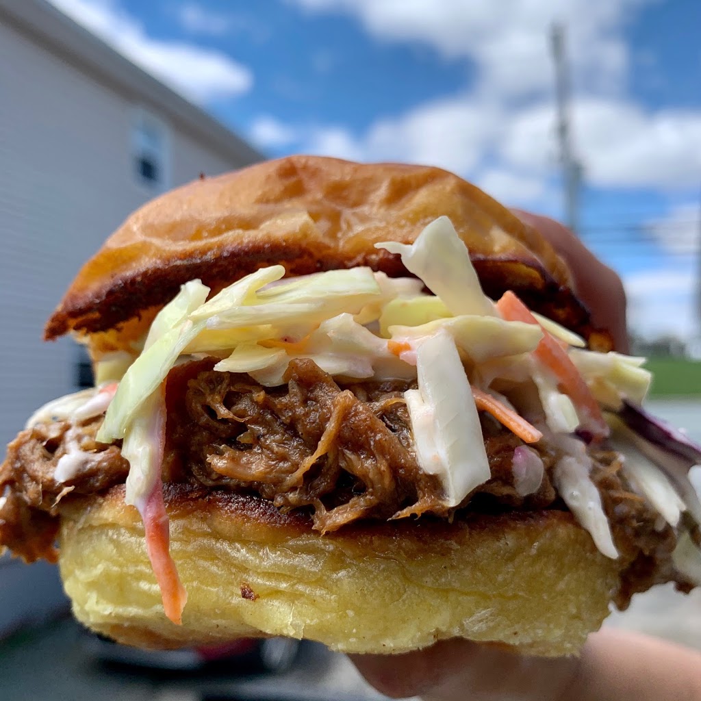 R&B Kitchen | 760A Main St, Dartmouth, NS B2W 3T8, Canada | Phone: (902) 461-7529