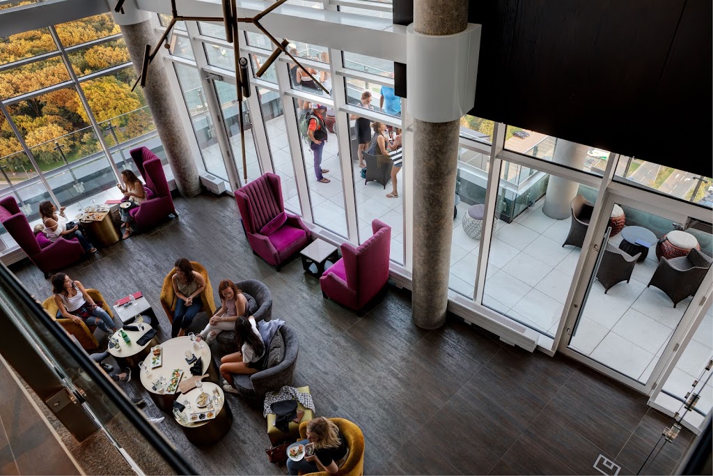 Falcon SkyBar at Hotel X Toronto | 111 Princes Blvd, Toronto, ON M6K 3C3, Canada | Phone: (647) 475-9286