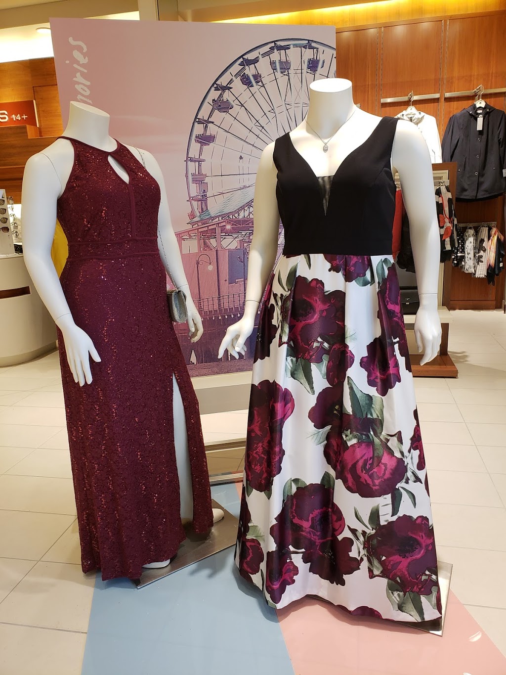 Laura | 509 Bayfield St, Barrie, ON L4M 4Z8, Canada | Phone: (705) 730-5583