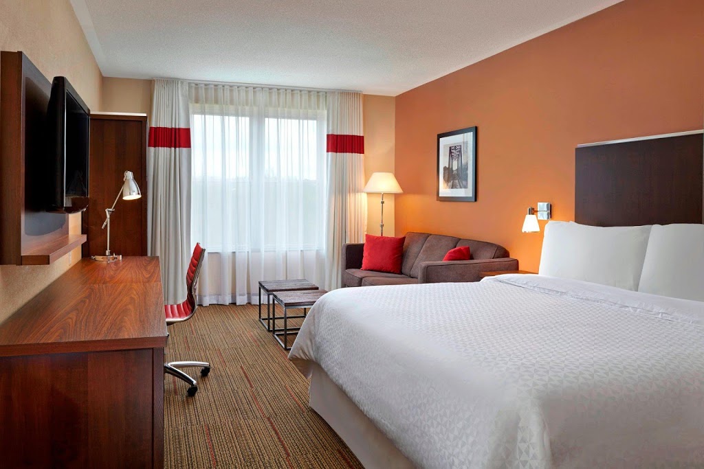Four Points by Sheraton Moncton | 40 Lady Ada Blvd, Moncton, NB E1G 0E3, Canada | Phone: (506) 852-9600