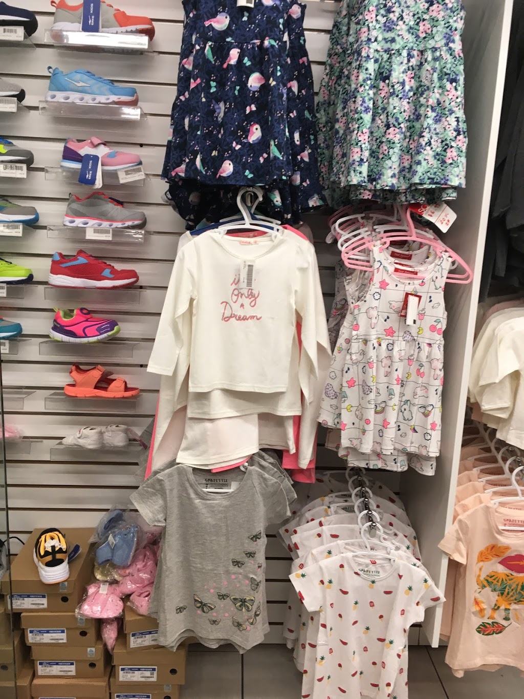 Just Juniors | New Horizon Mall (Suite H7, Writing Creek Cres, Balzac, AB T0M 0E0, Canada | Phone: (403) 453-3315