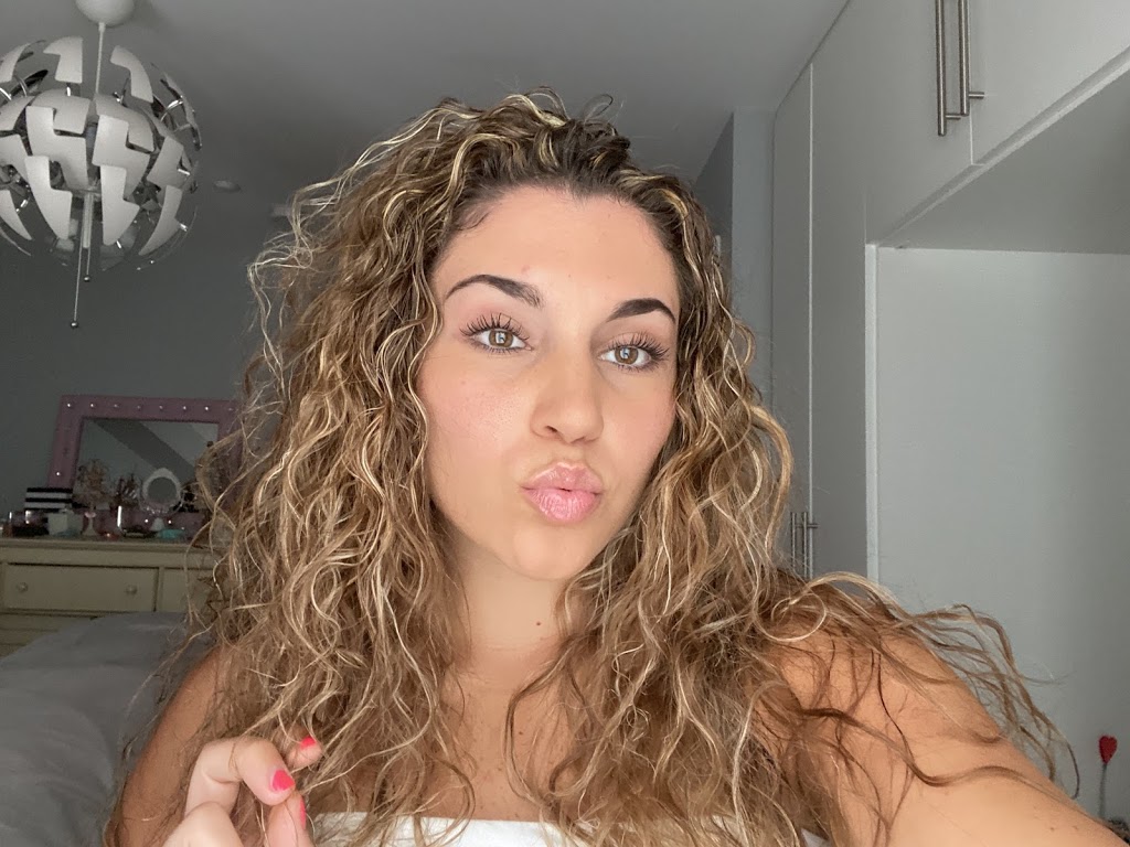 Volume Hair Studio | 281 Woodbridge Ave, Woodbridge, ON L4L 2T1, Canada | Phone: (905) 265-2353