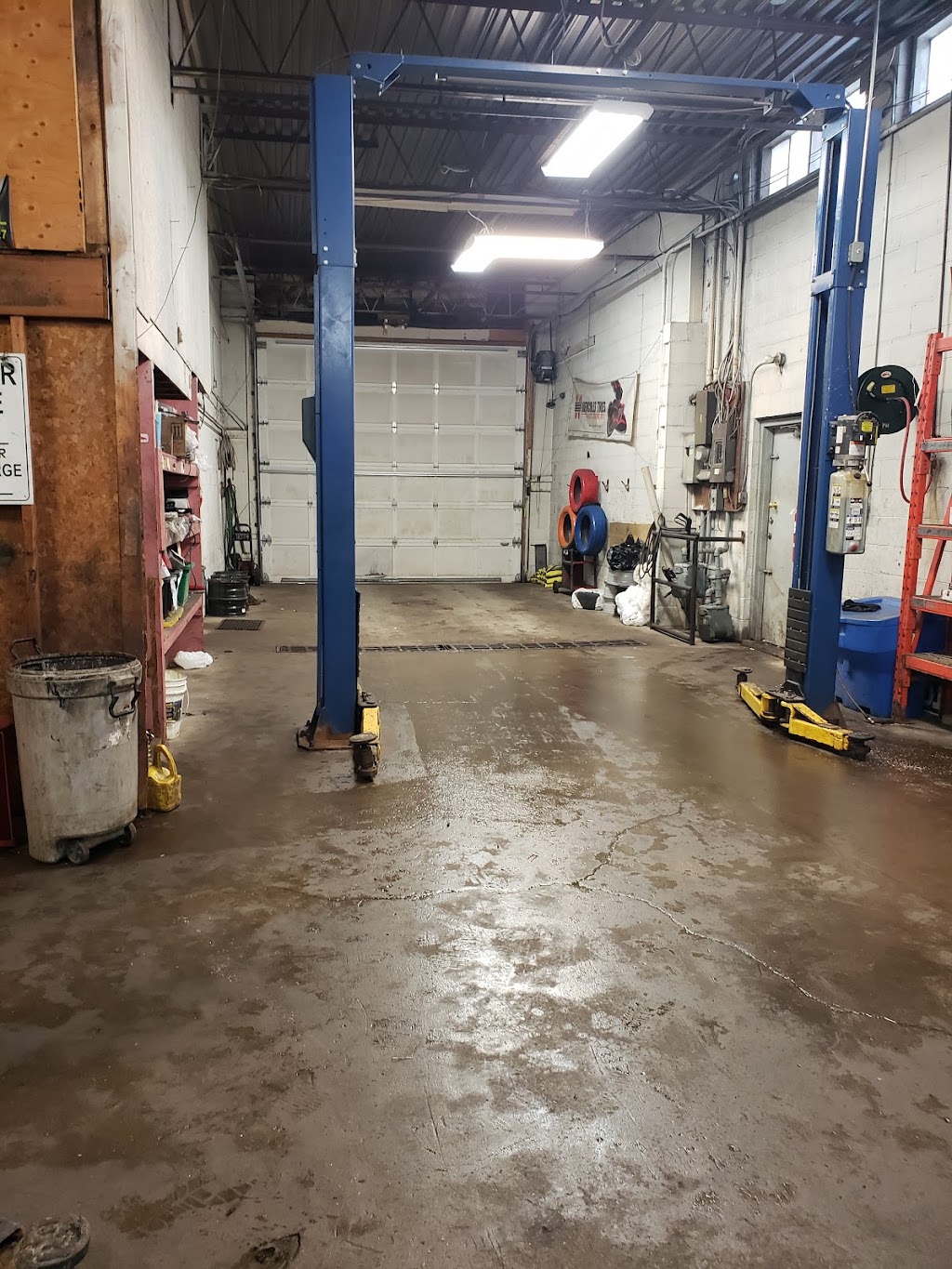 Essy Auto Sales & Services Inc | 127 Centre St E, Richmond Hill, ON L4C 1A5, Canada | Phone: (905) 508-0061