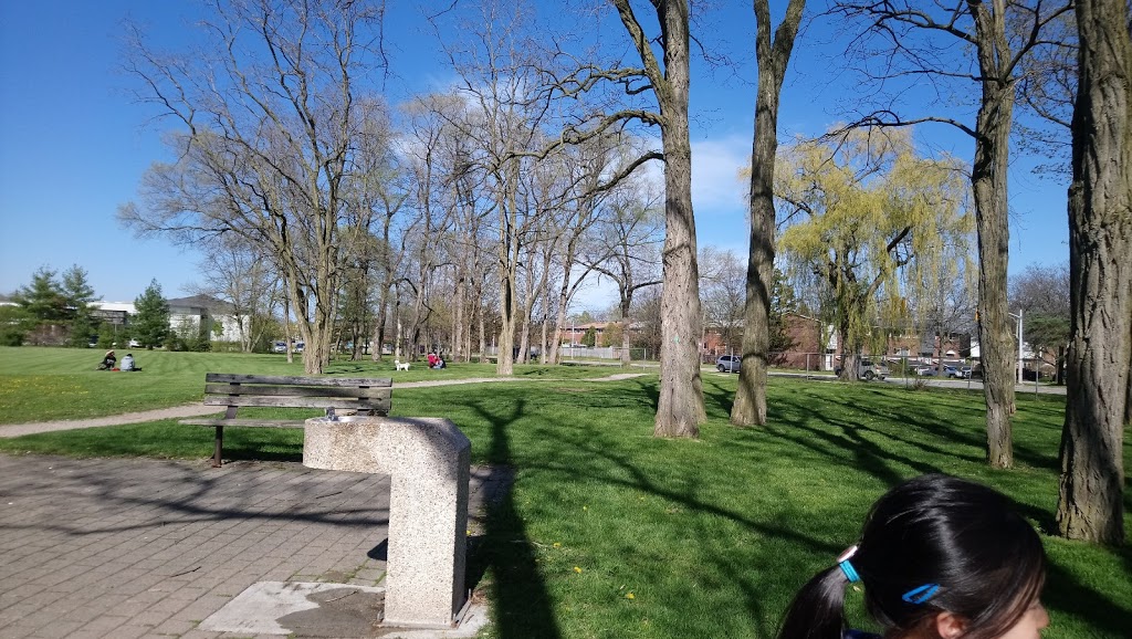 Fothergill Woods Park | 480 Fothergill Blvd, Burlington, ON L7L 6C8, Canada | Phone: (905) 335-7738