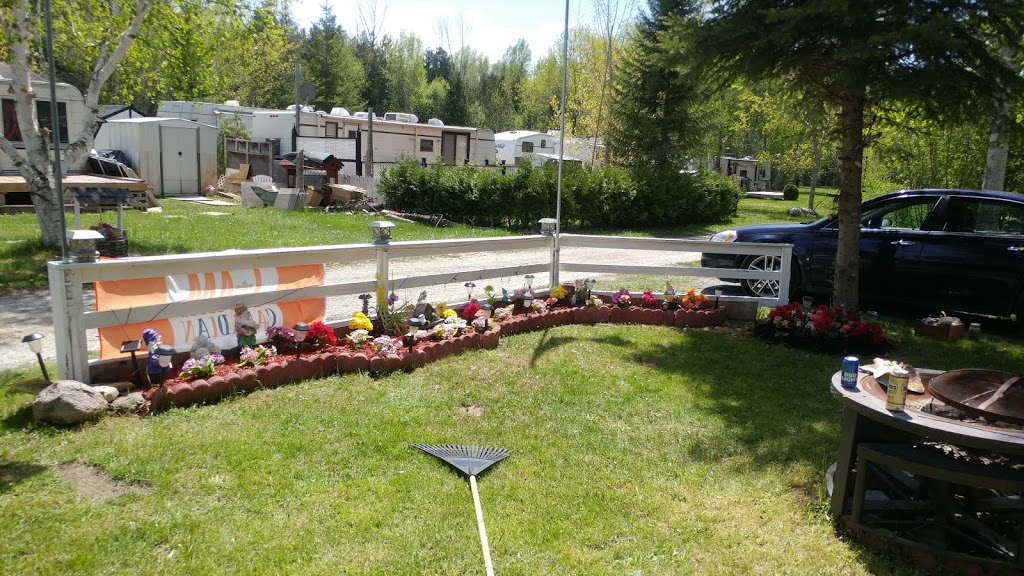 Summerbreeze Trailer Park | Trans-Canada Hwy, Cannington, ON L0E 1E0, Canada | Phone: (705) 437-4595