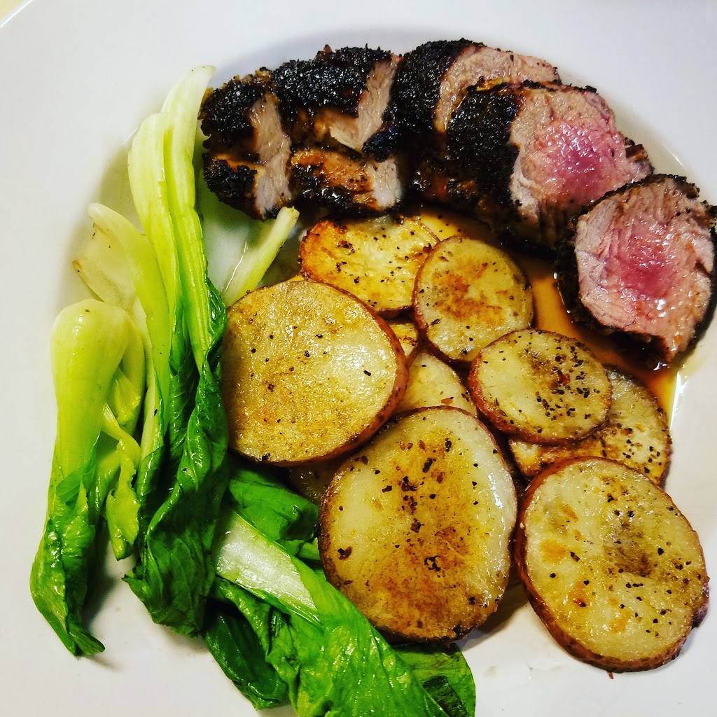 19th Hole Bar & Grill / Wunderbar & Island Catering | 230 VT-129, Alburg, VT 05440, USA | Phone: (802) 796-3586 ext. 3