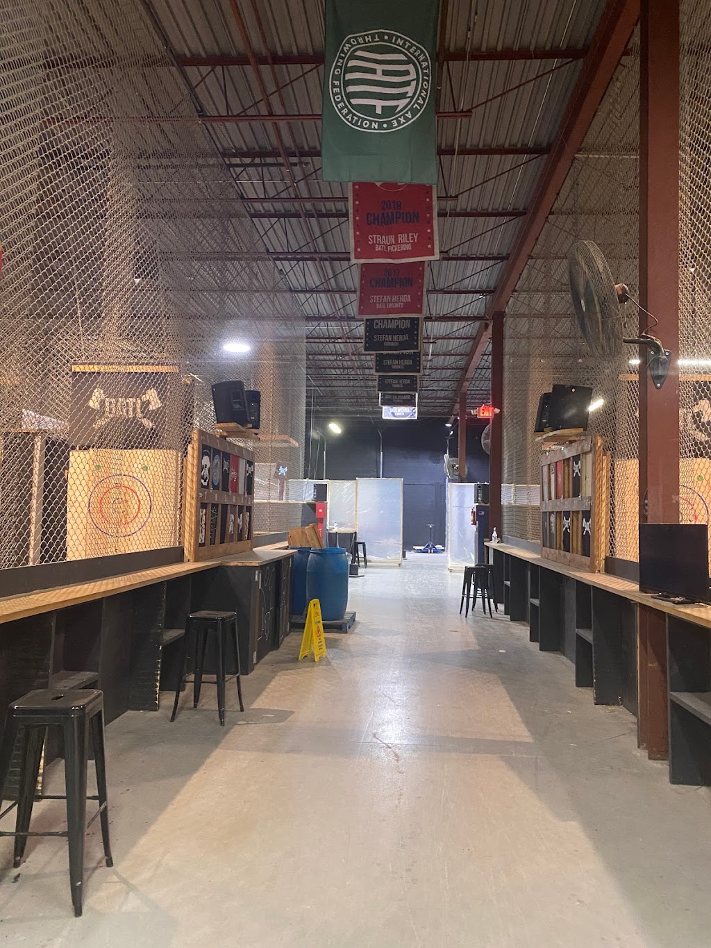 BATL Axe Throwing | 813 Brock Rd #11, Pickering, ON L1W 1Z8, Canada | Phone: (289) 315-1150