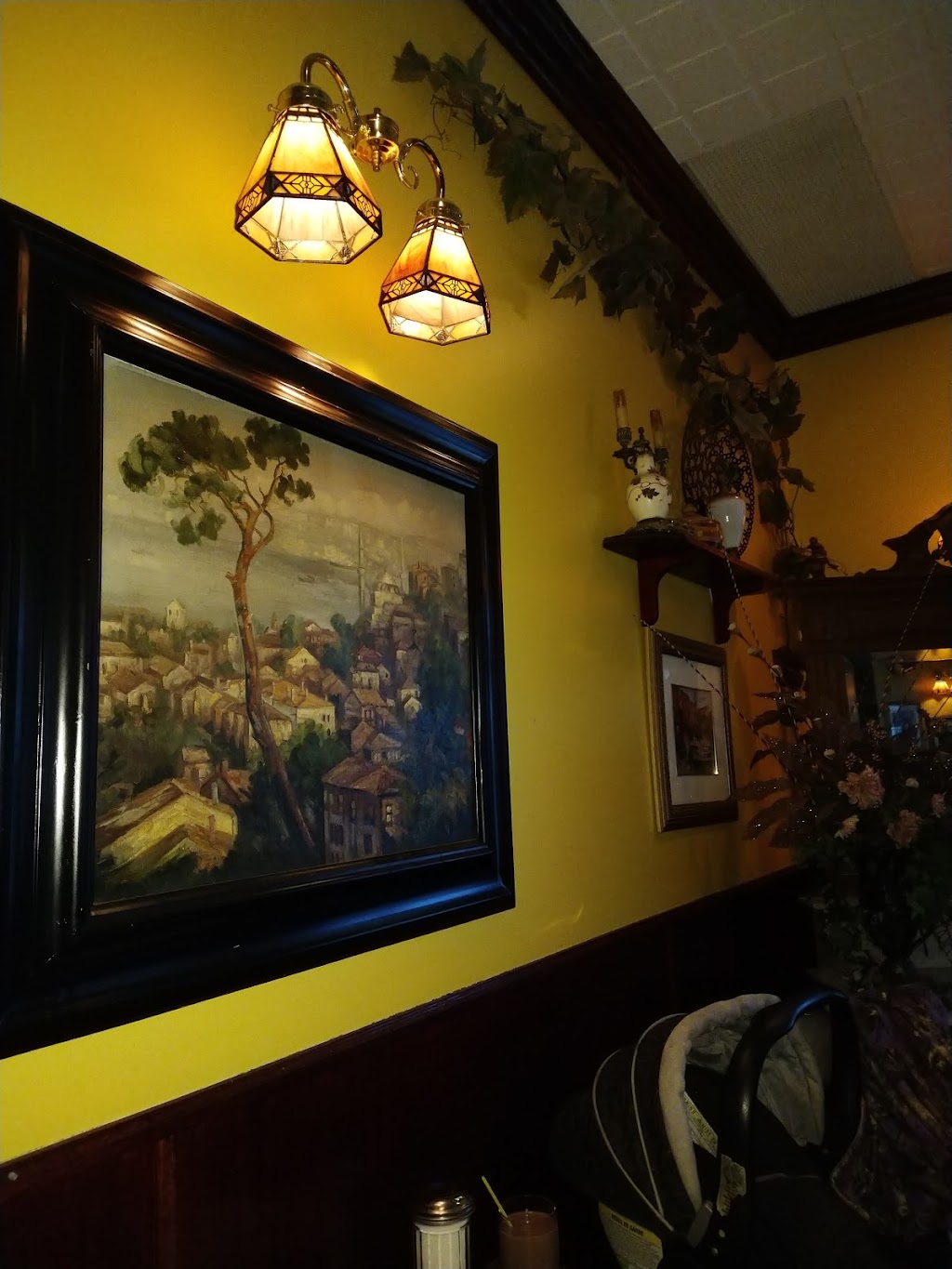 PepperTree Family Restaurant | 203 Main St, Watrous, SK S0K 4T0, Canada | Phone: (306) 946-3344